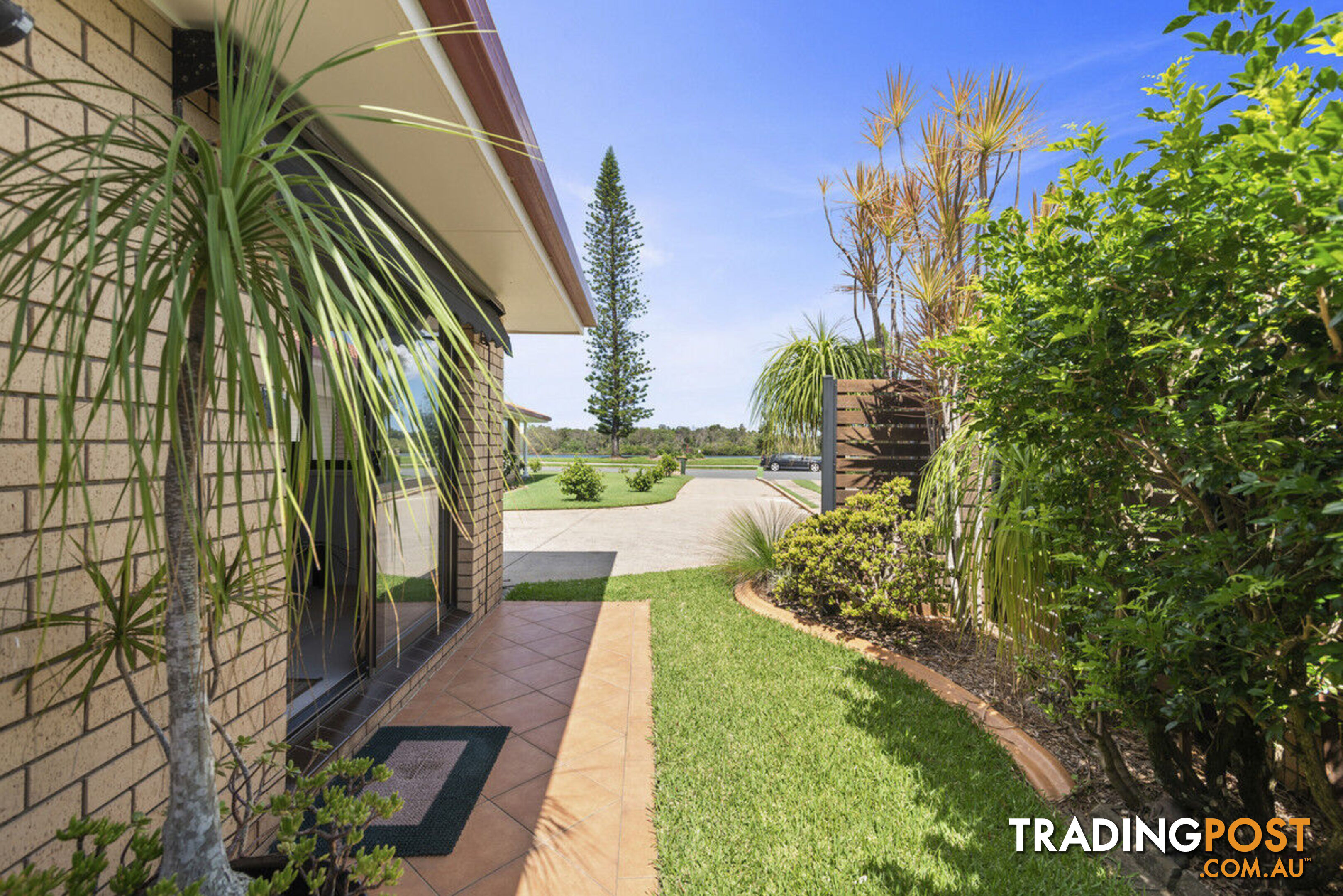 2/60 Keith Compton Drive TWEED HEADS NSW 2485