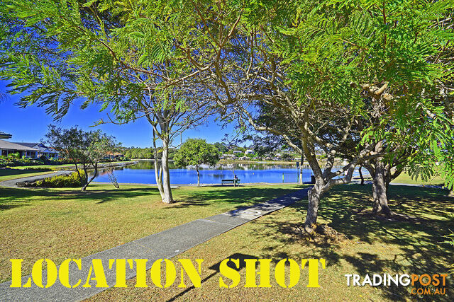 6 Gleneagles Place BANORA POINT NSW 2486