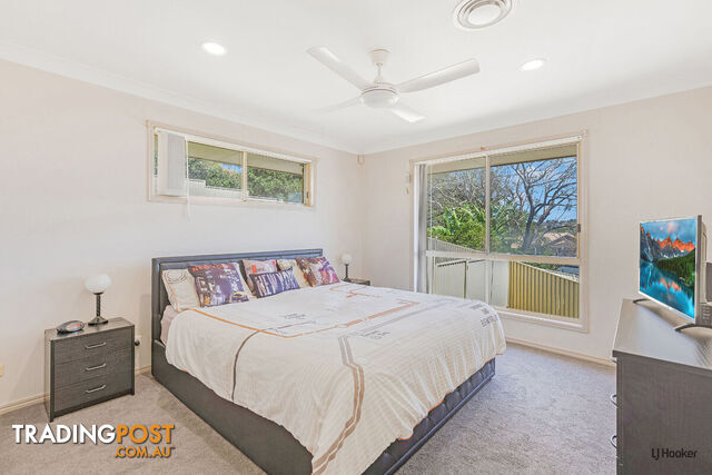 6 Gleneagles Place BANORA POINT NSW 2486