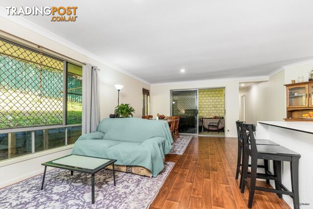 9 Belah Court BANORA POINT NSW 2486