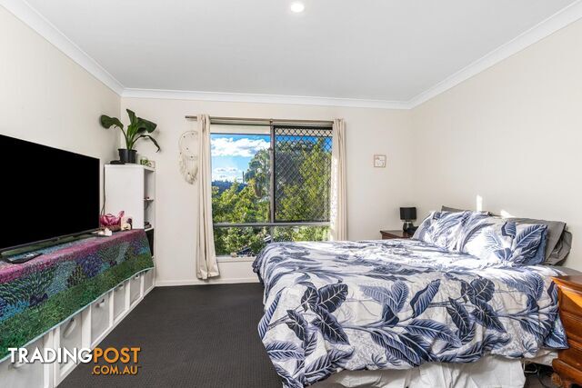 9 Belah Court BANORA POINT NSW 2486