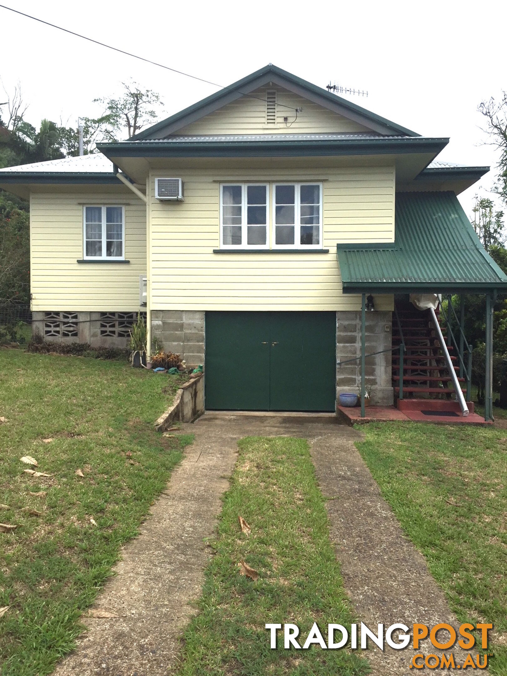 4 Bell St Tully QLD 4854