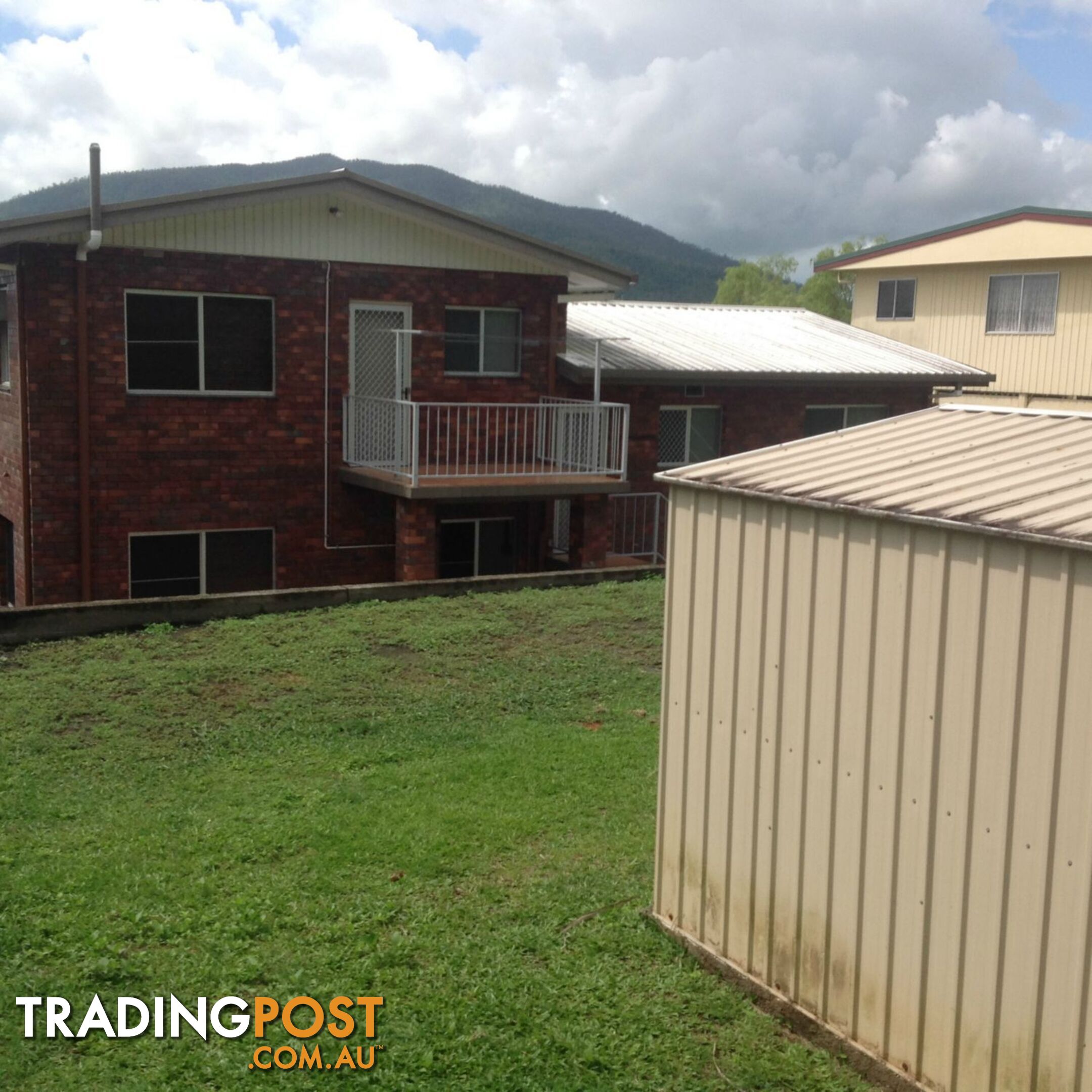 11 Hielscher Street Tully QLD 4854