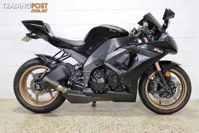 2010  KAWASAKI NINJA ZX-10R ROAD NINJA CYCLE