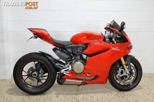 2016  DUCATI 1299 PANIGALE S ROAD SUPERBIKE CYCLE