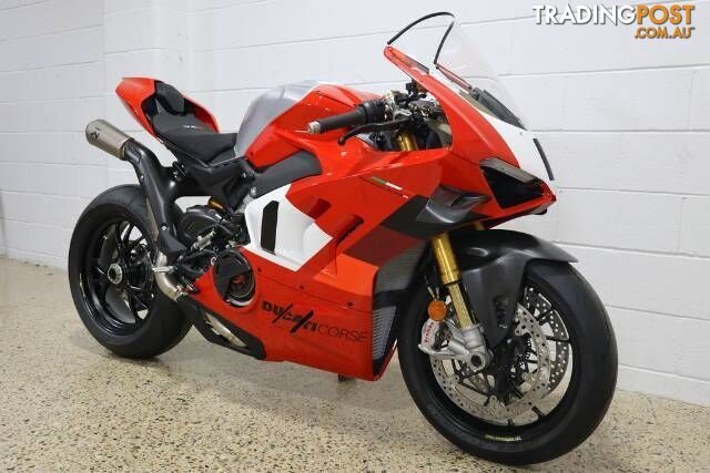 2024 DUCATI PANIGALE V4 R ROAD PANIGALE V4 CYCLE - photo 2 of 20