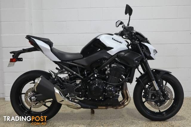 2026 KAWASAKI Z900 (ZR900S) ROAD Z CYCLE