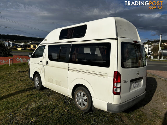 Toyota Hiace 2006 Campervan with warranty until Sep 2026