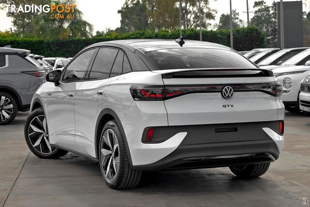 2025 VOLKSWAGEN ID.5 GTX E2 WAGON - photo 2 of 15