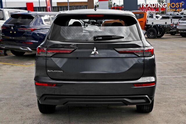 2026 MITSUBISHI OUTLANDER ES ZM WAGON - photo 3 of 15