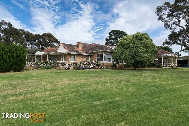 401 Summit Road MOUNT BARKER SA 5251