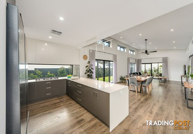 31 Cleland Street MOUNT BARKER SA 5251 - photo 4 of 25