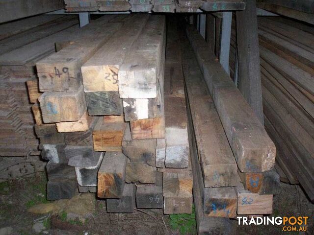 Hardwood recycled timber