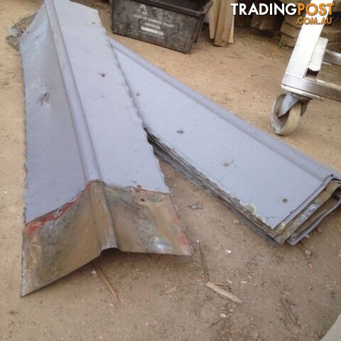 Gal roof capping & corragated iron