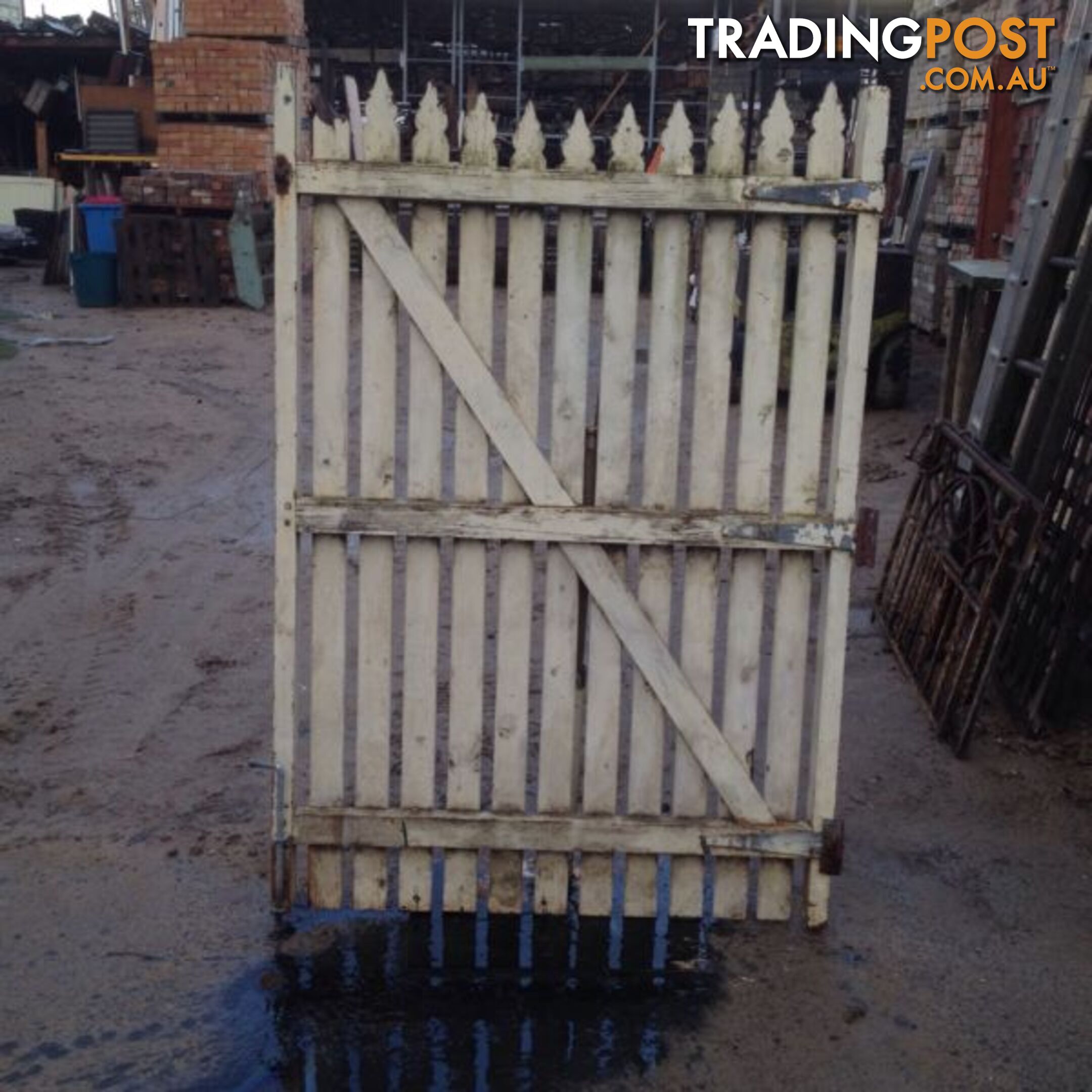 Timber & steel Gates