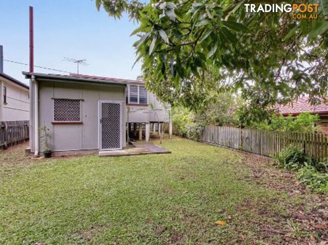 6 Byrneside Terrace WYNNUM QLD 4178