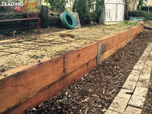 Landscaping Hardwood Sleepers Untreated - photo 2 of 9