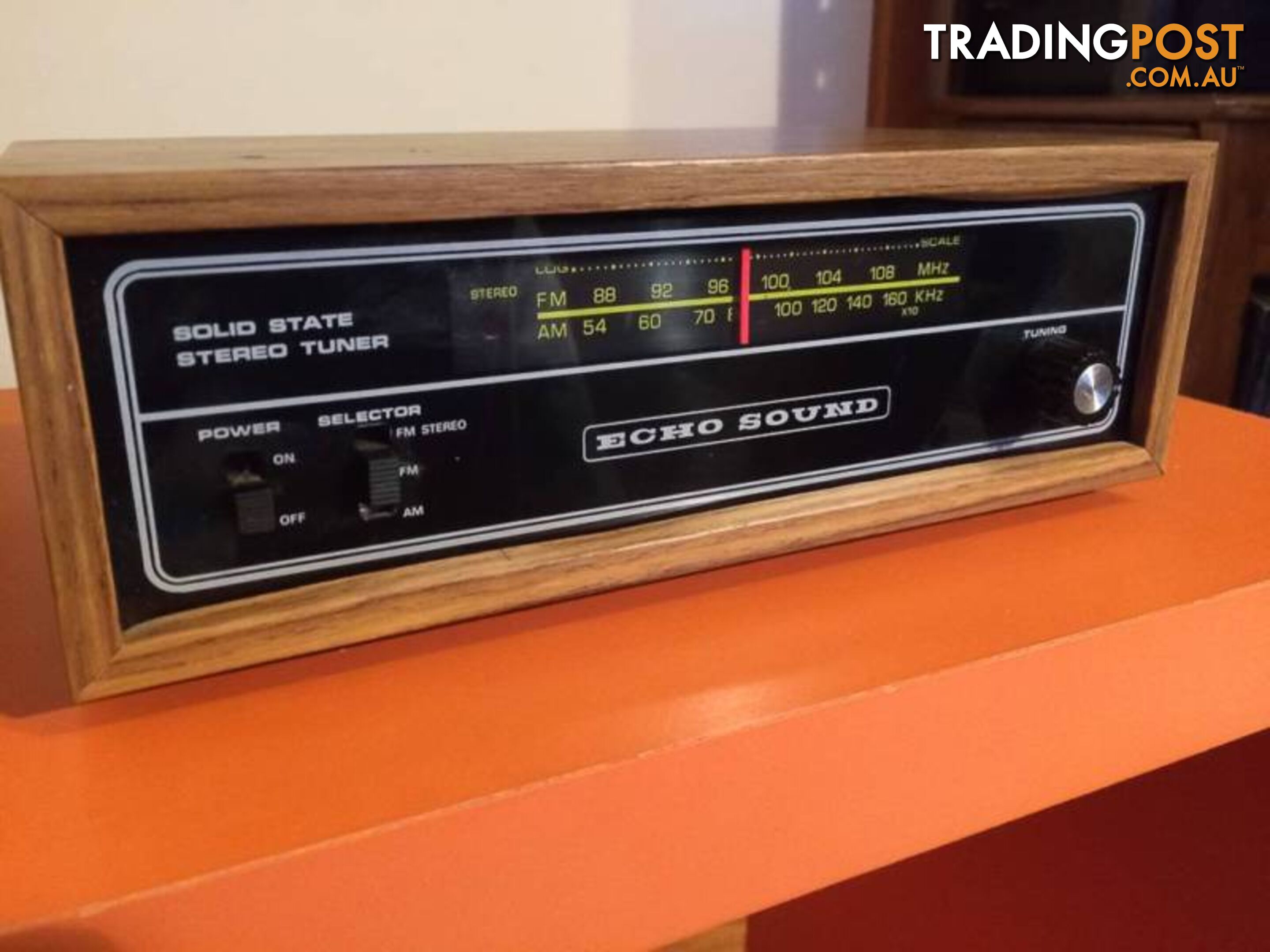 RARE ECHO SOUND SOLID STATE RADIO ( NOT WORKING)