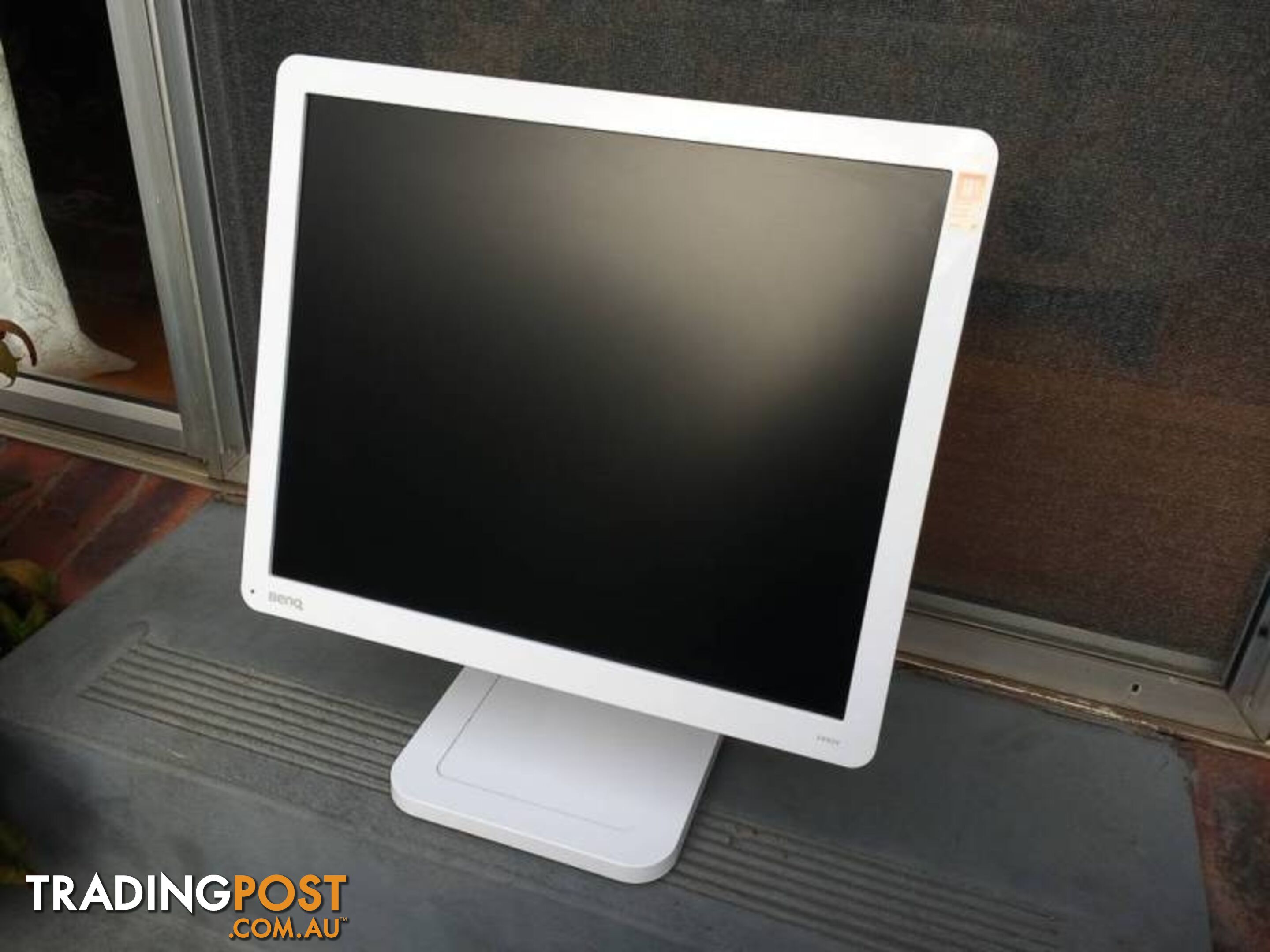 BenQ FP93V - LCD monitor - 19" Series IN WORKING CONDITION