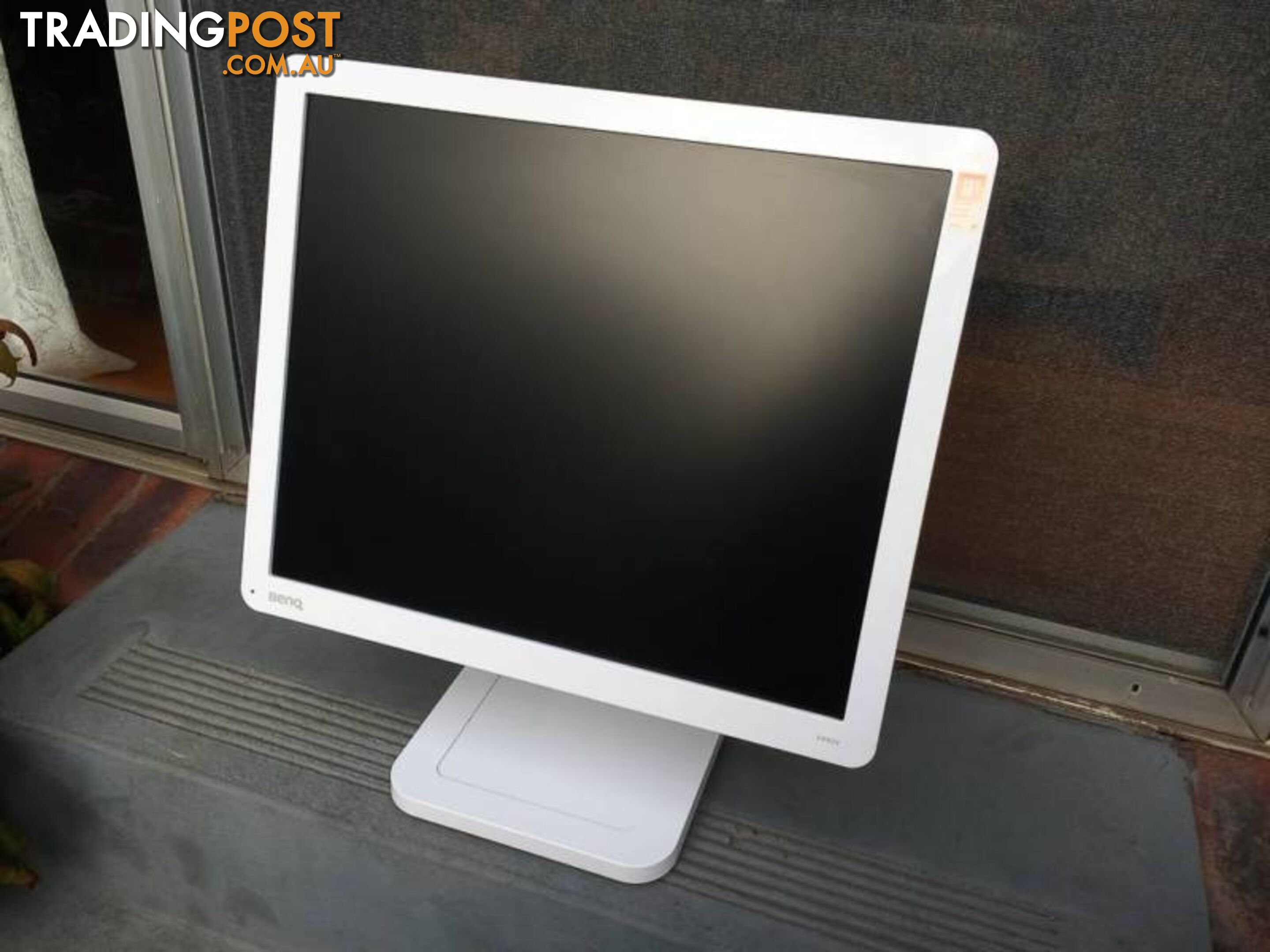 BenQ FP93V - LCD monitor - 19" Series IN WORKING CONDITION