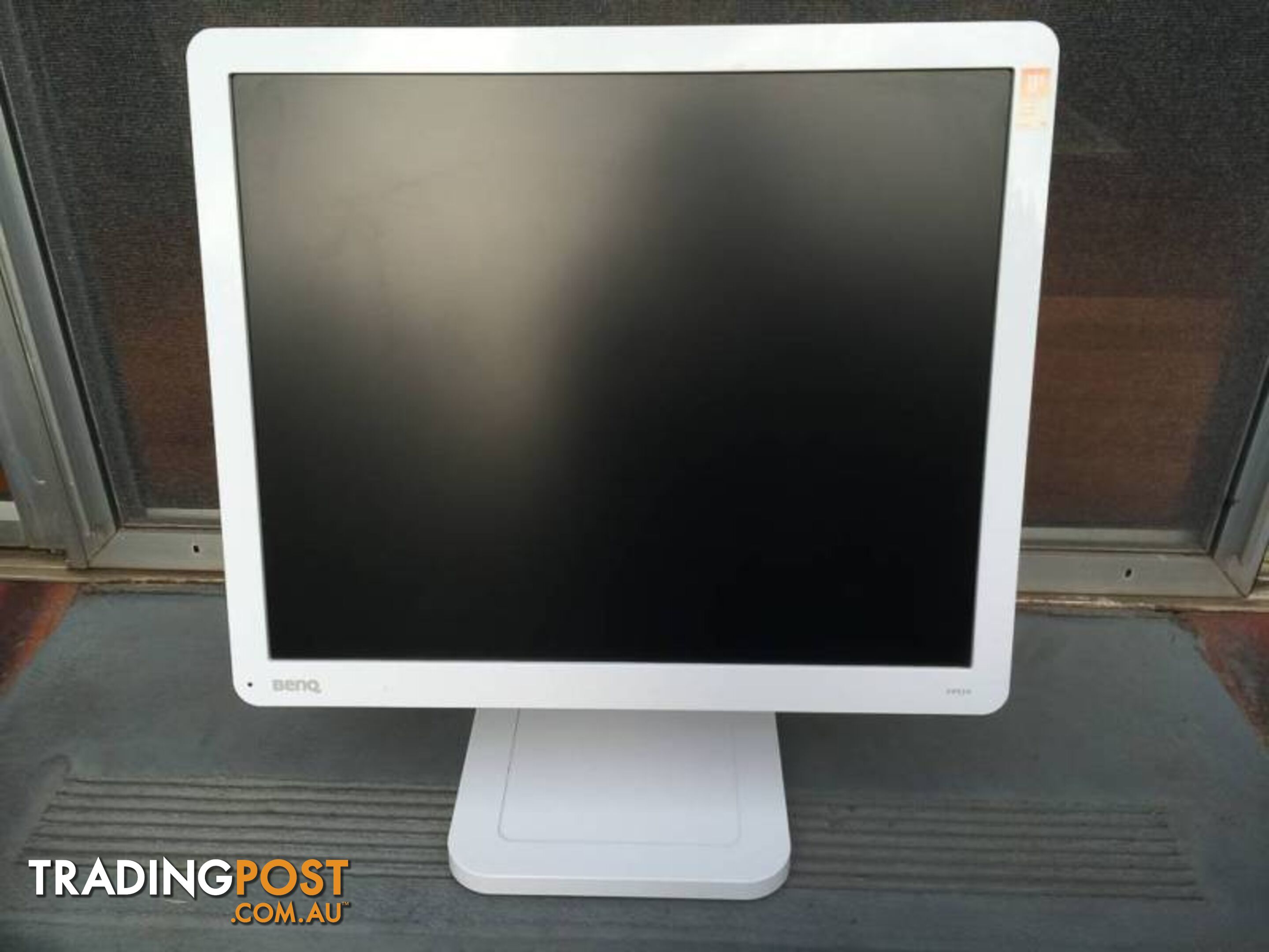 BenQ FP93V - LCD monitor - 19" Series IN WORKING CONDITION