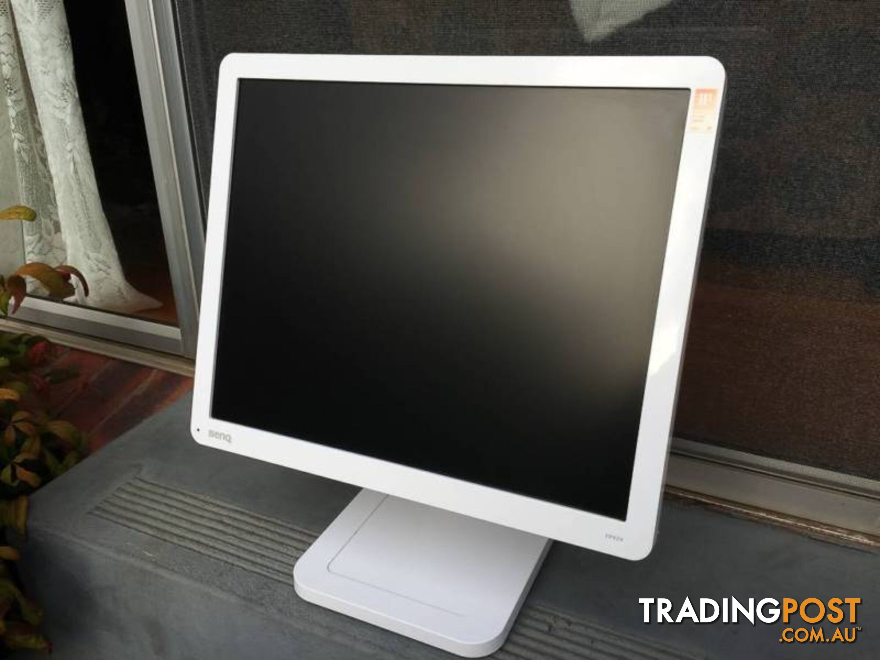 BenQ FP93V - LCD monitor - 19" Series IN WORKING CONDITION