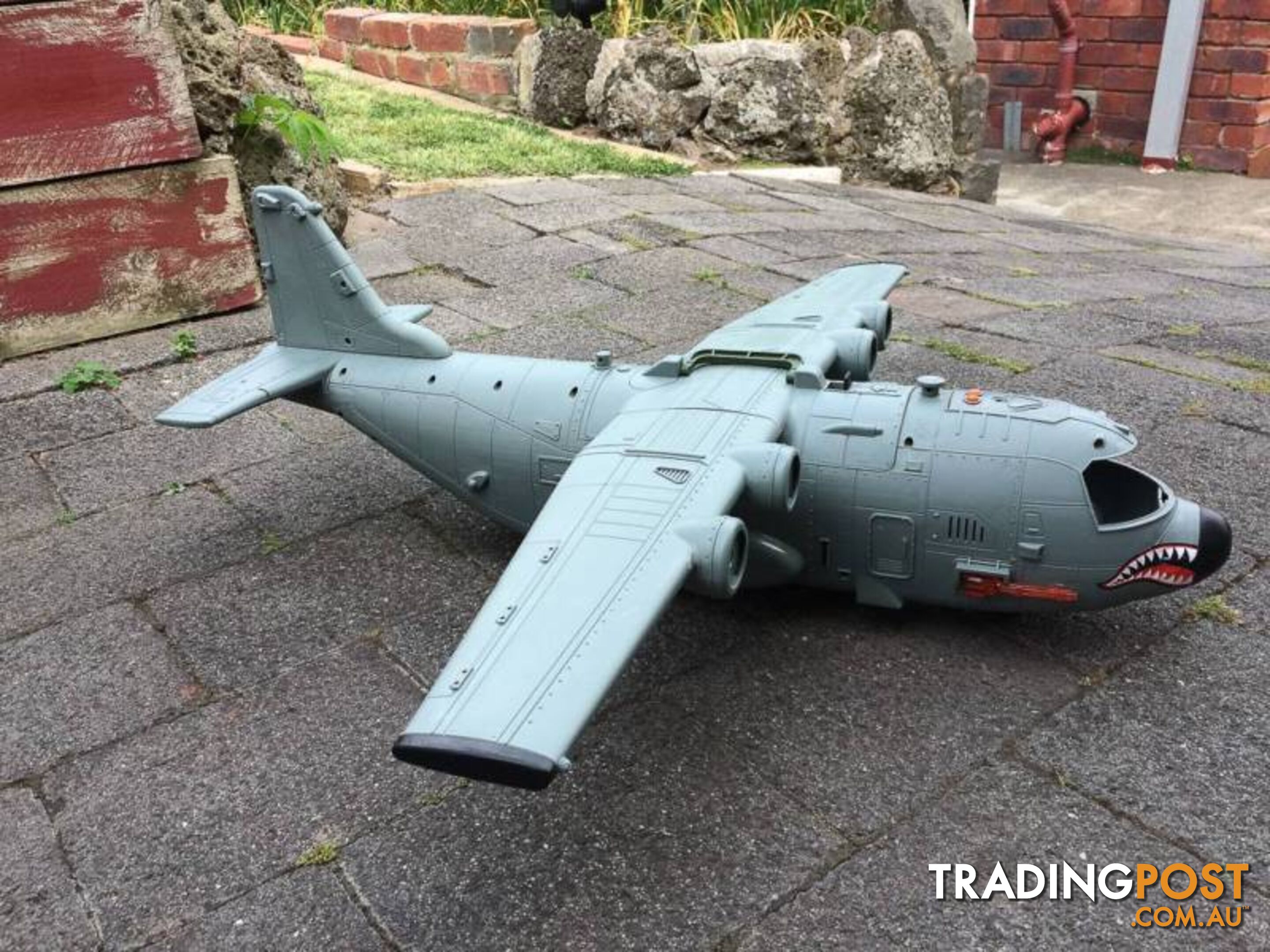 MASSIVE TOY MILITARY PLANE WITH DETACHABLE WINGS