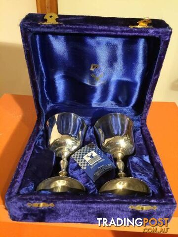 HIGHLANDS SIVER WARE PAIR OF WINE GOBLETS