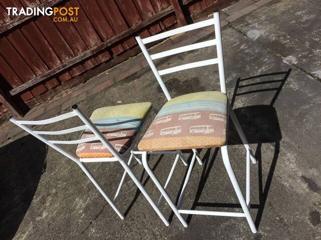 2 X METAL FRAME BAR STOOLS $10 FOR THE PAIR - photo 5 of 6