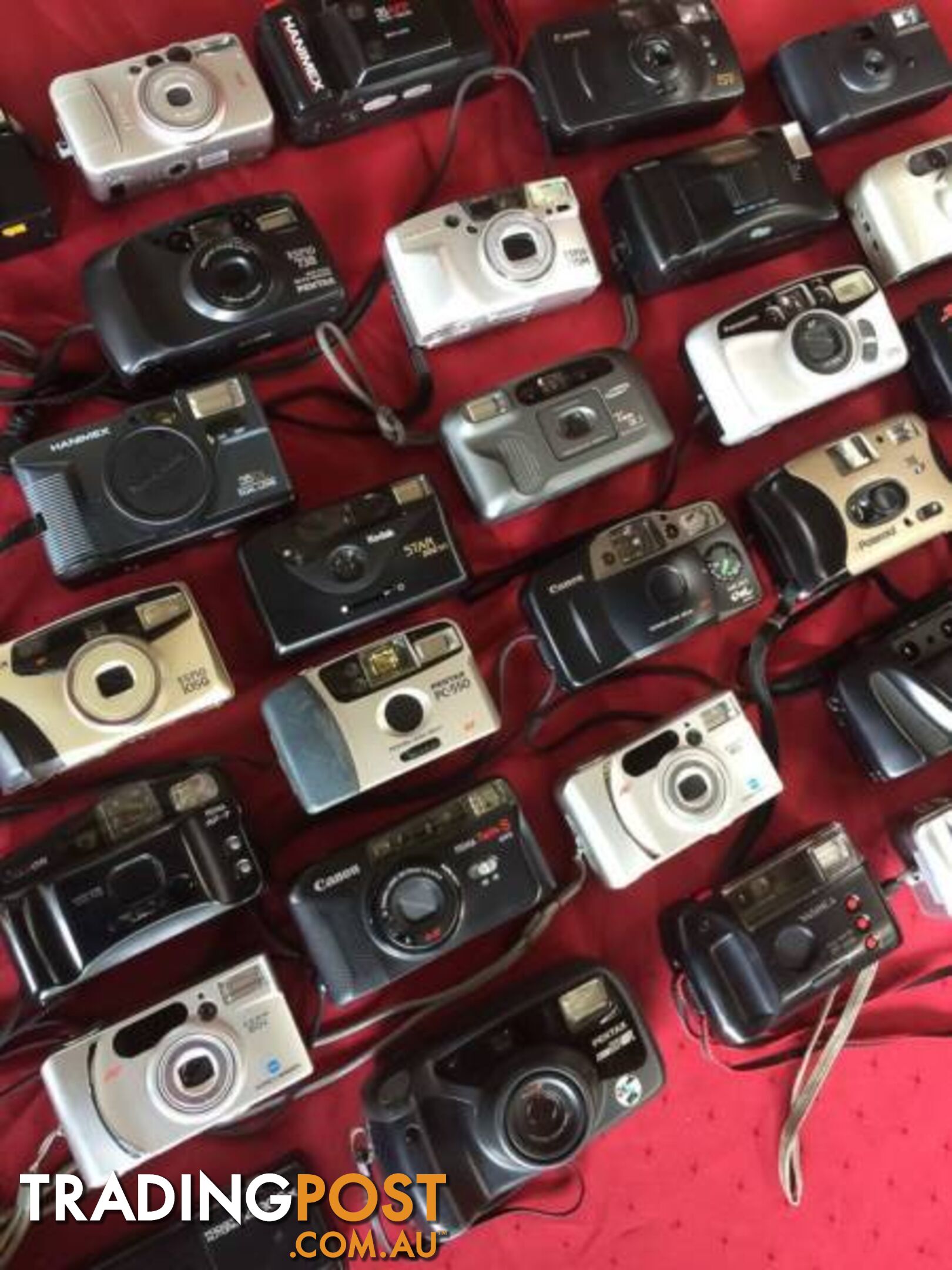 31 x 35MM POINT & SHOOT FILM CAMERAS $200 for the lot