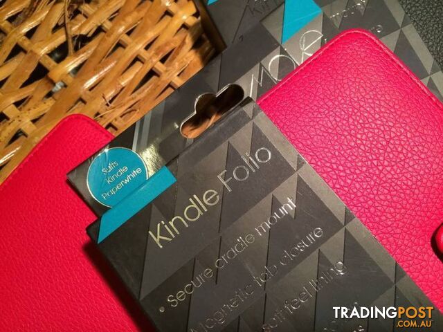 3 BRAND NEW KINDLE FOLIO LEATHER COVERS $10 FOR THE 3 - photo 2 of 3