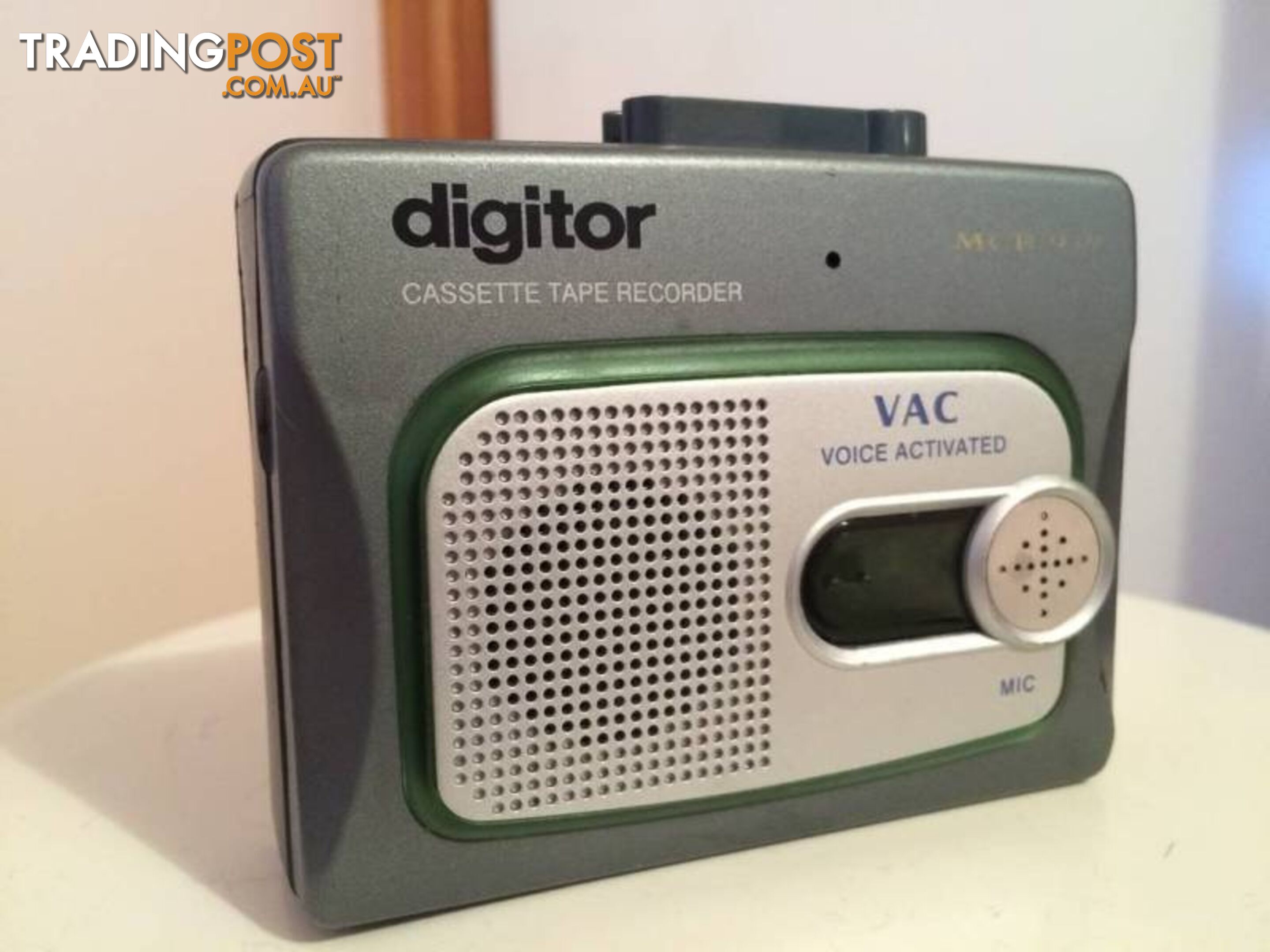 DIGITOR CASSETTE TAPE RECORDER MCR979