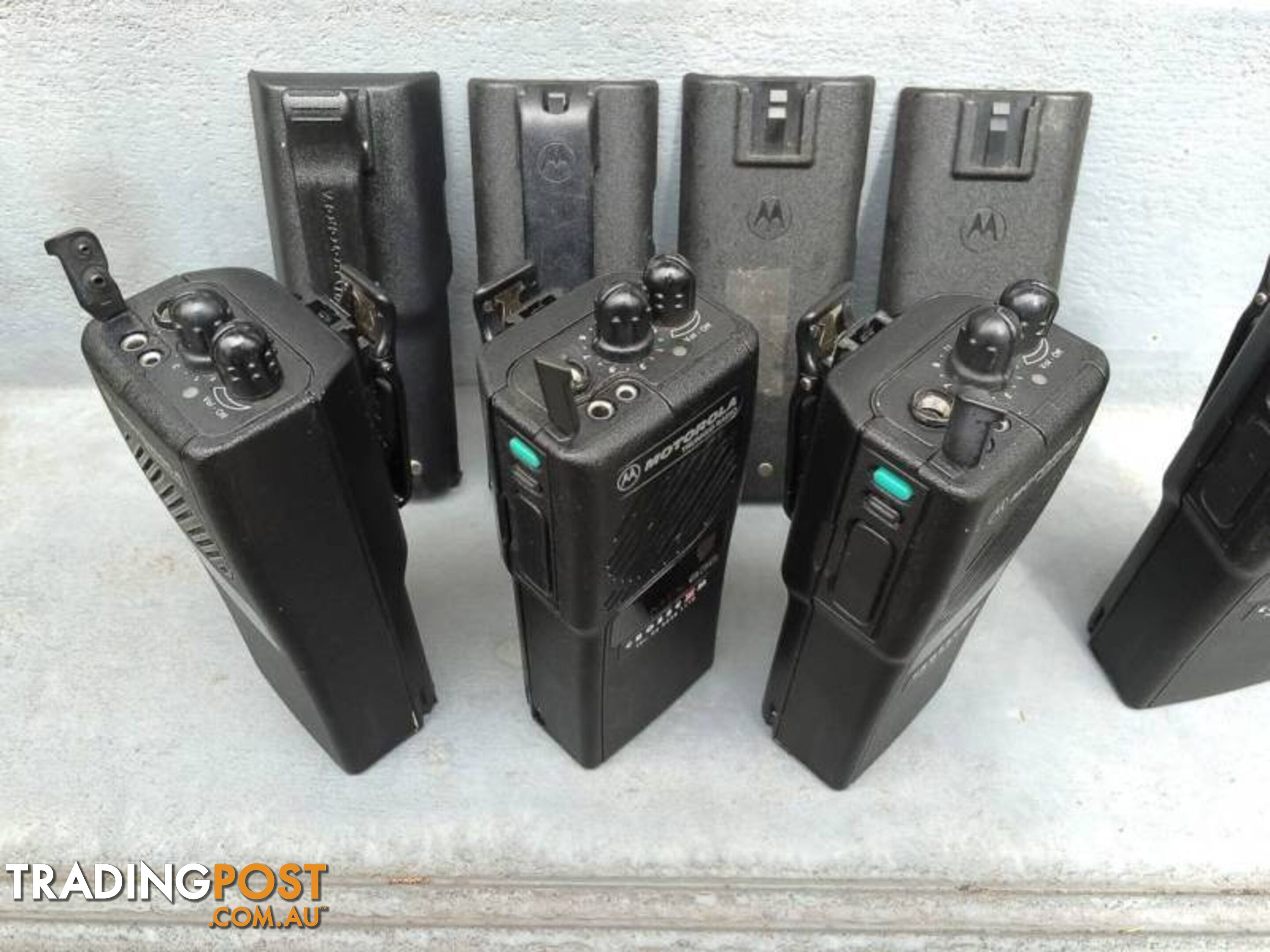 4 X MTX 638 Motorolla radios,4 x spare batteries & charger board