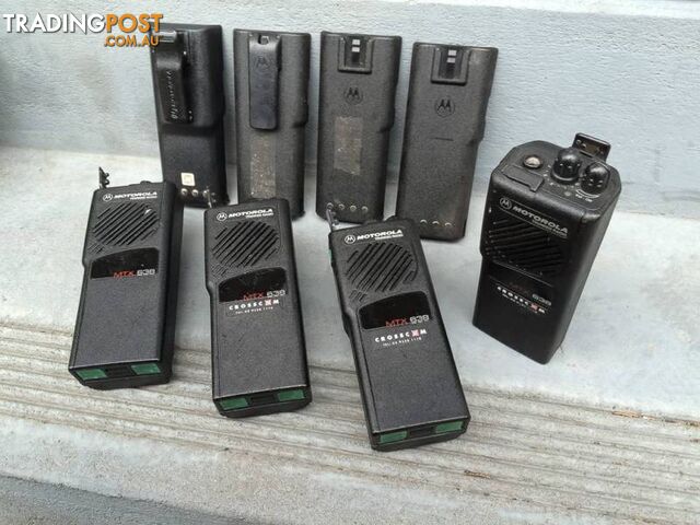 4 X MTX 638 Motorolla radios,4 x spare batteries & charger board