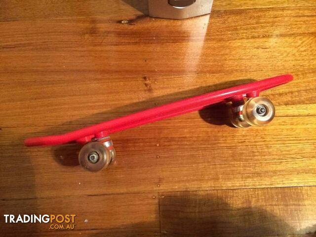 BRAND NEW 55CM LONG SKATEBOARD