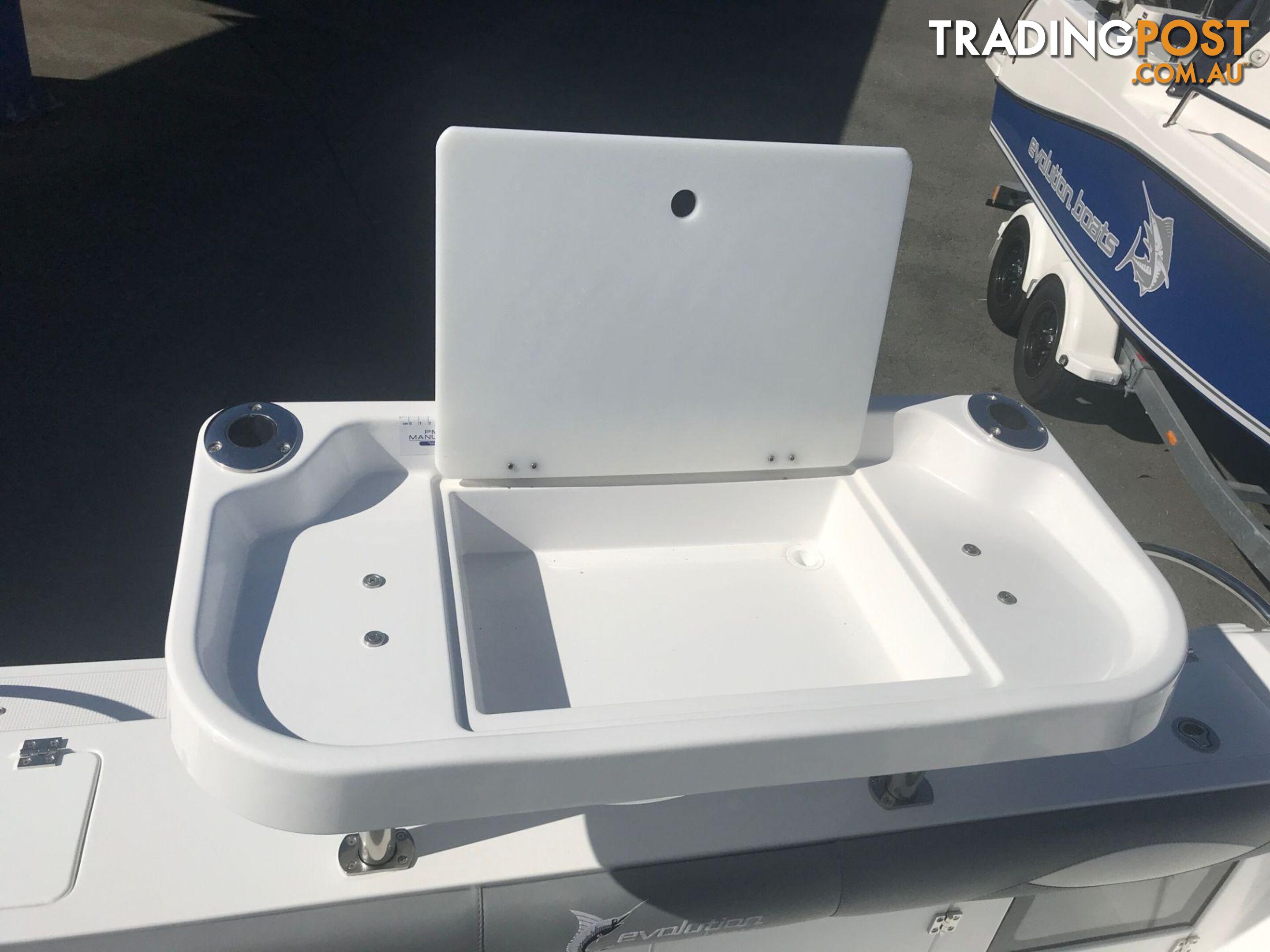 2024 EVOLUTION 552 AXIS CENTRE CONSOLE WITH YAMAHA 150HP FOURSTROKE FOR SALE