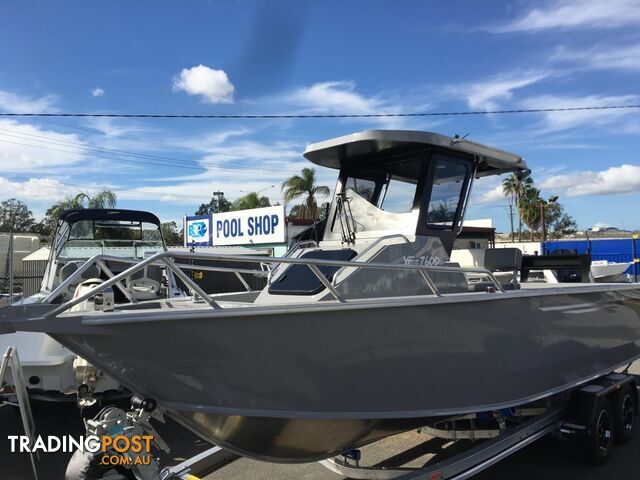 7600 YELLOWFIN  CENTRE CABIN 225HP PACK 1