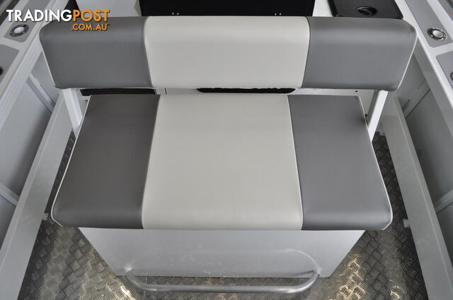 6200 YELLOWFIN Rear or Centre/Rear Console 150 HP PACK 3