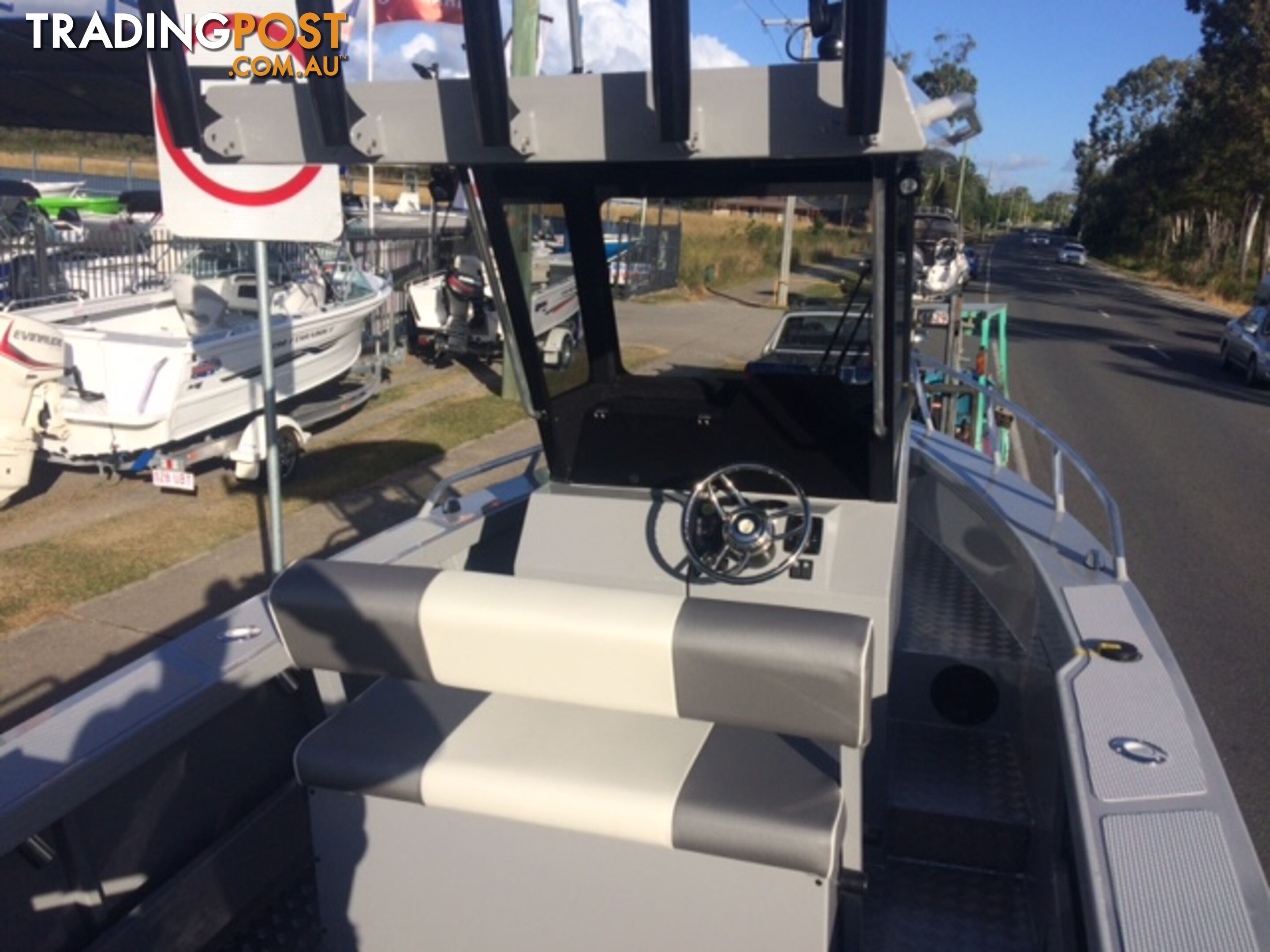 6500 YELLOWFIN Centre Cabin 150HP PACK 3