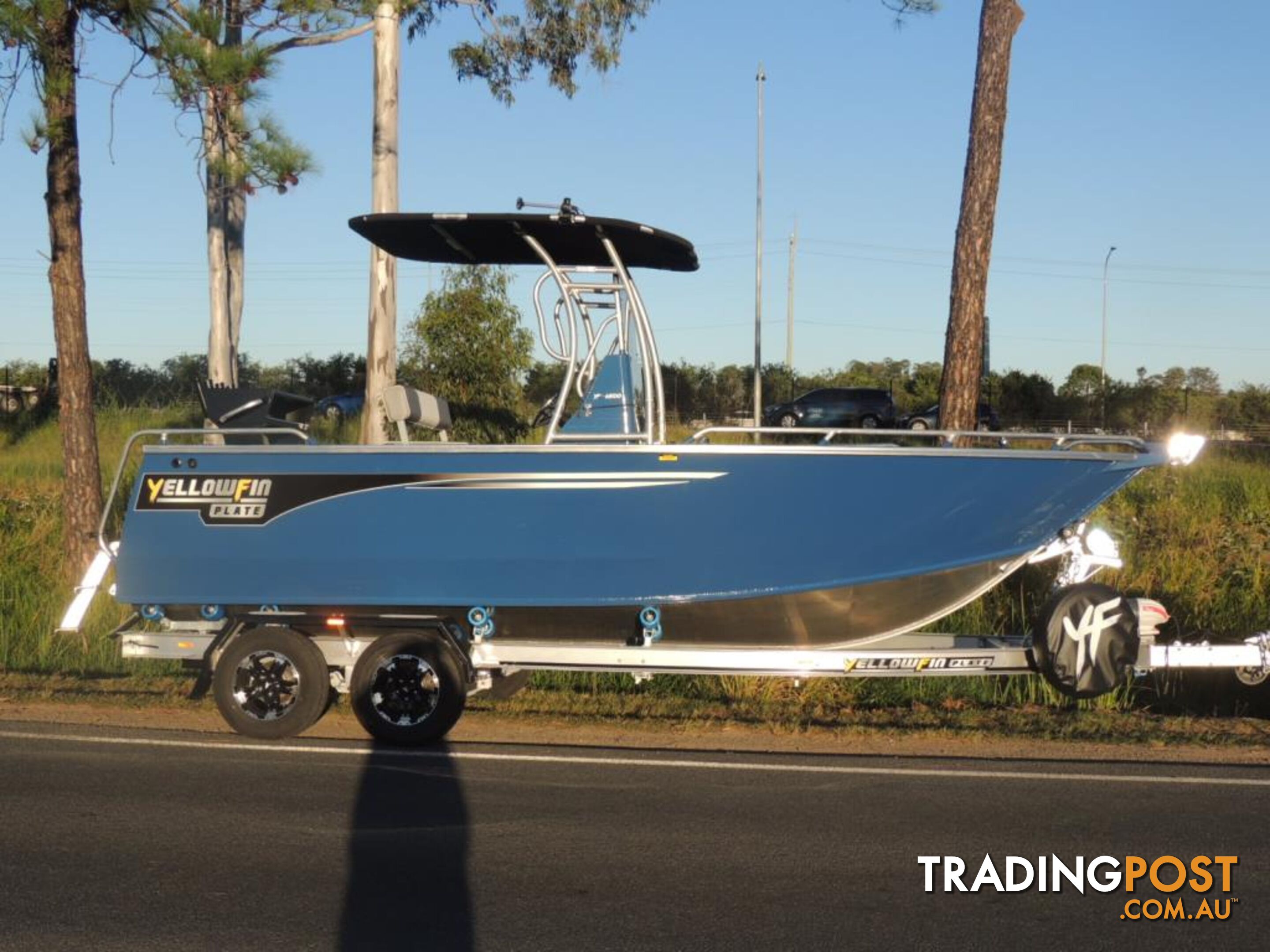 7000 Yellowfin Centre/Rear Console 200HP Pack 4