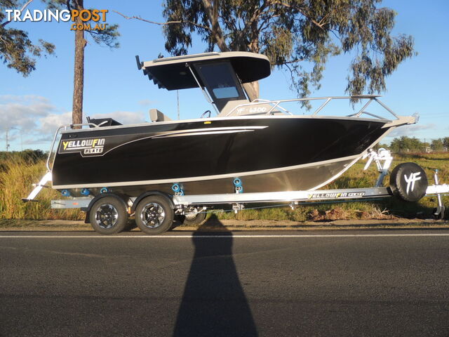 6200 YELLOWFIN Centre Cabin 150 HP PACK 4