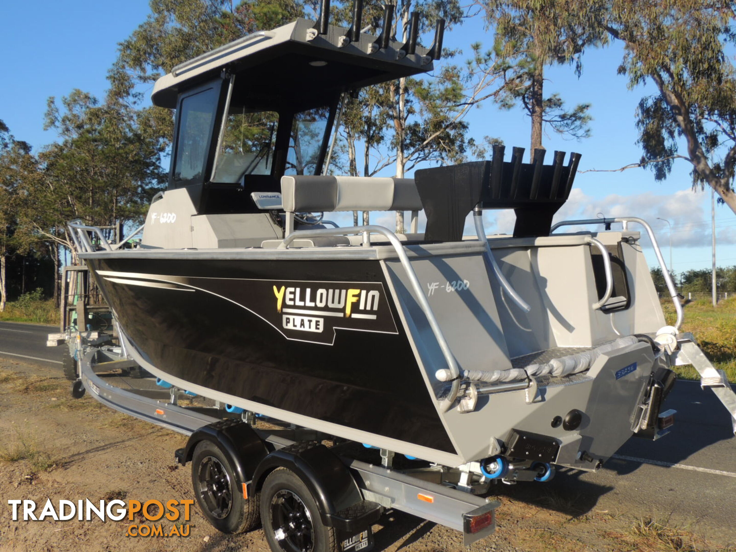 6200 YELLOWFIN Centre Cabin 150 HP PACK 4