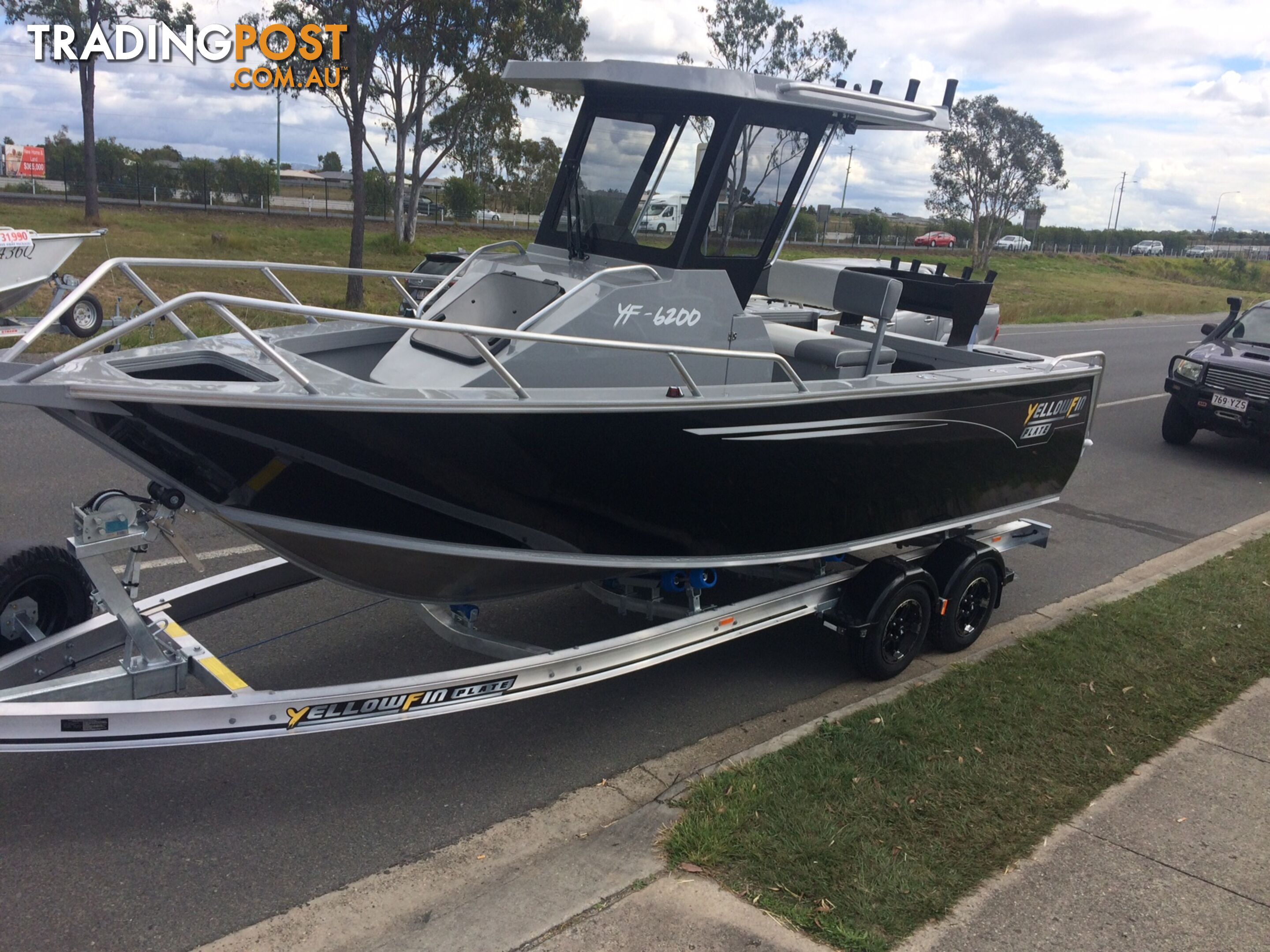 6200 YELLOWFIN Centre Cabin 150 HP PACK 4