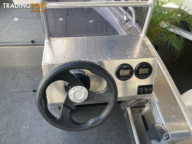 Quintrex 420 Renegade SC(Side Console) + Yamaha F40hp 4-Stoke - Pack 1 for sale online prices