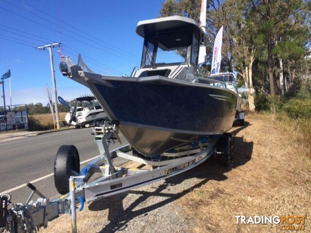 Yellowfin 5800 Centre Cabin + Yamaha F130hp 4-Stroke - Pack 2 for sale online prices