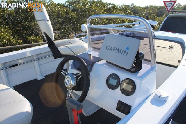 Quintrex 420 Hornet Trophy  + Yamaha F40hp 4-Stroke - Pack 1 for sale online prices