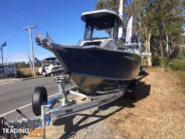 Yellowfin 5800 Centre Cabin + Yamaha F150hp 4-Stroke - PLATINUM PACK FOR SALE - photo 5 of 16