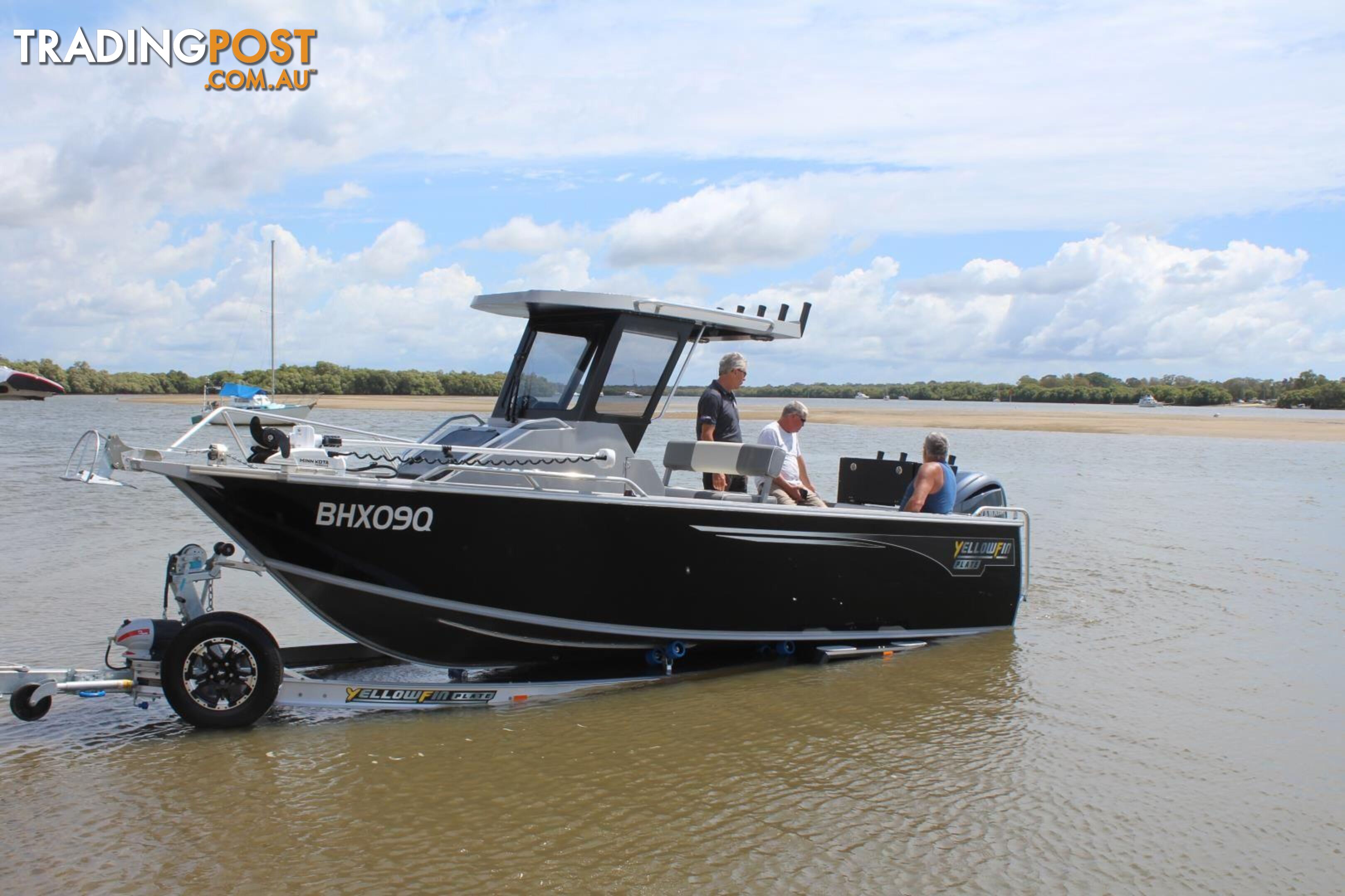 7000 YELLOWFIN CENTRE CABIN  200 HP PACK 2
