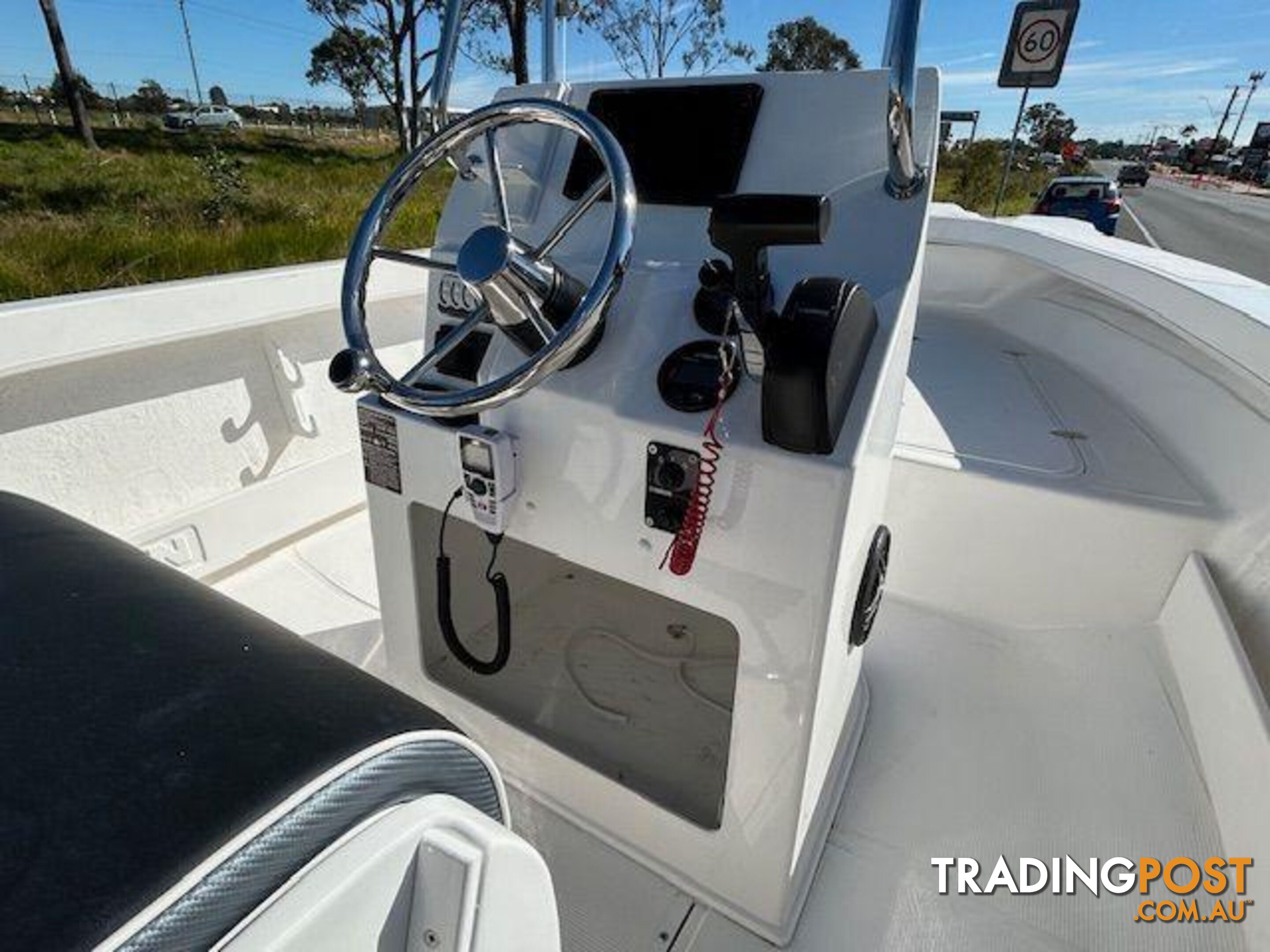 INSTOCK DEMO 2024 EVOLUTION 500 AXIS CENTRE CONSOLE WITH YAMAHA VF90LA VMAX  FOR SALE