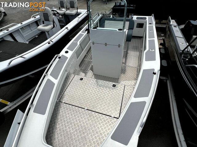 Yellowfin 6200 Centre Console + Yamaha F175hp 4-Stroke - Platinum Pack for sale online prices